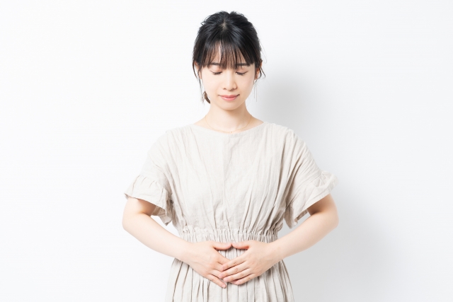 治療する女性