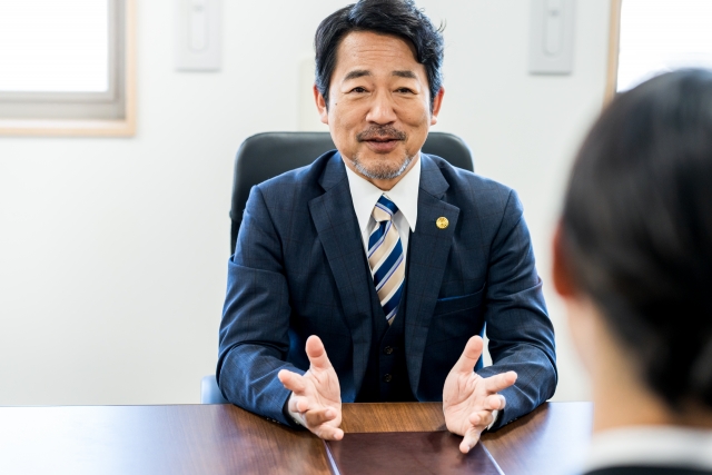 弁護士