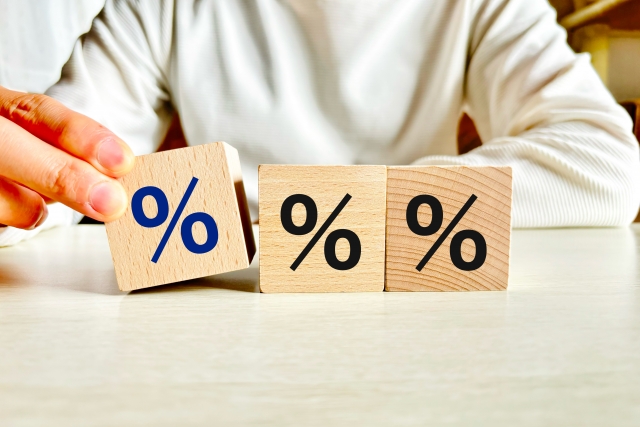 カードローン　金利